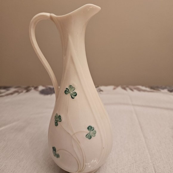 Vintage Belleek Small Pitcher Clover Design - Picture 4 of 8